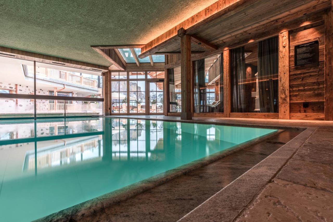Rifugio Salei Hotel Canazei Ngoại thất bức ảnh
